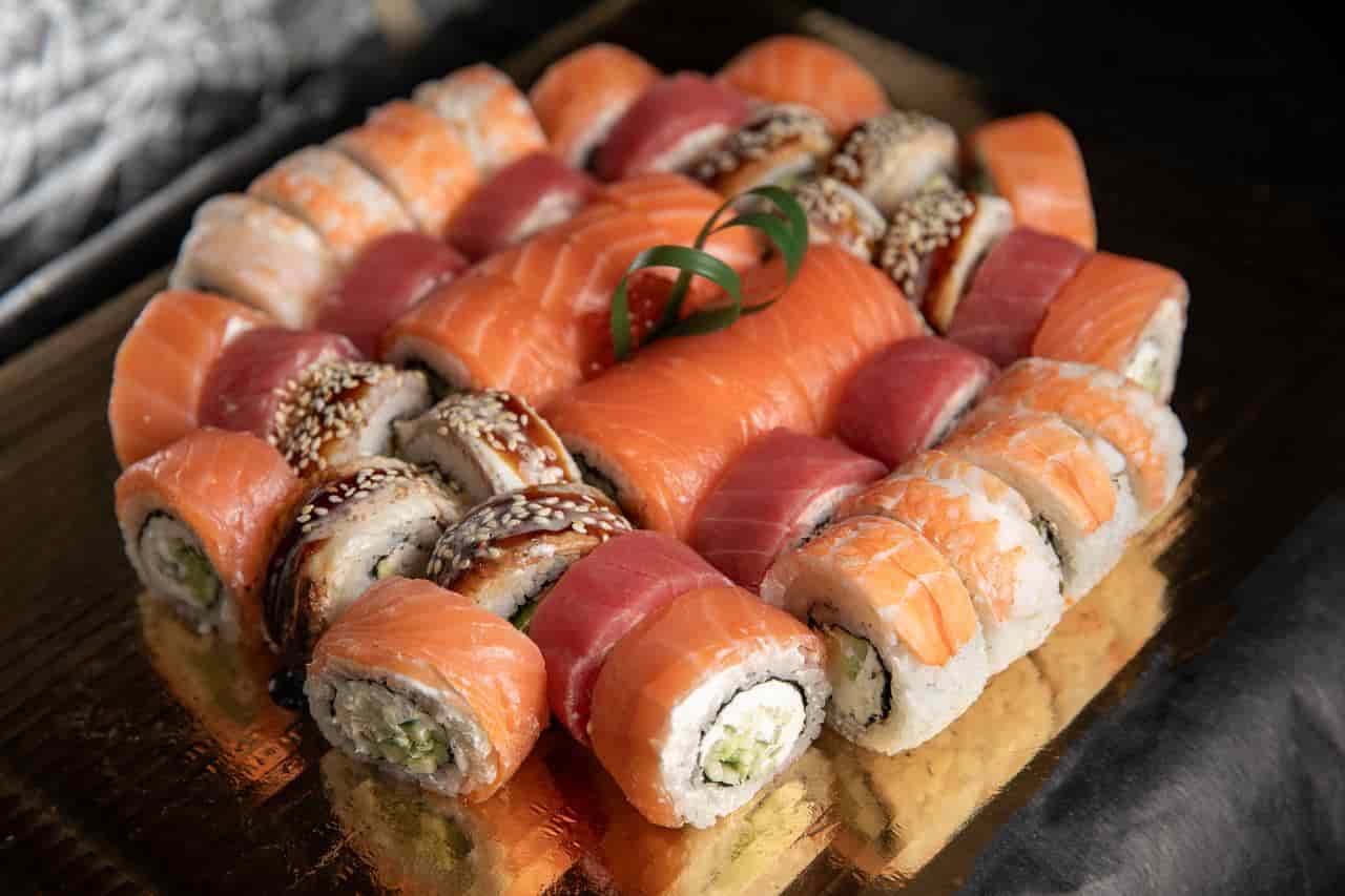 Sushi Philadelphia 2 – Złota Sakura Warszawa