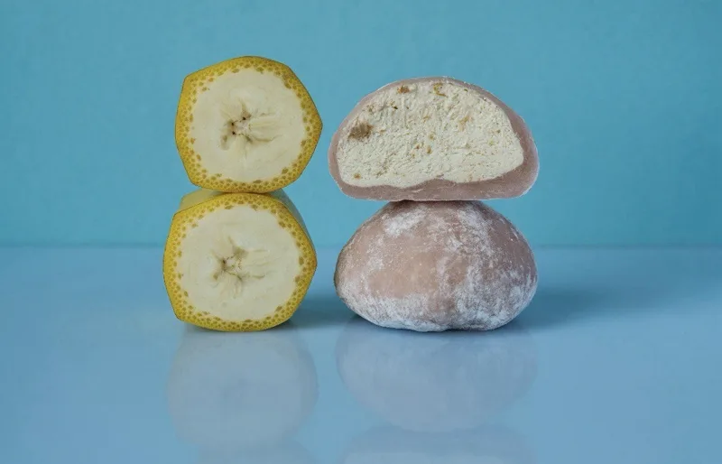 Bananowo-karmelowe mochi klasyczne sushi Zlota Sakura Warszawa