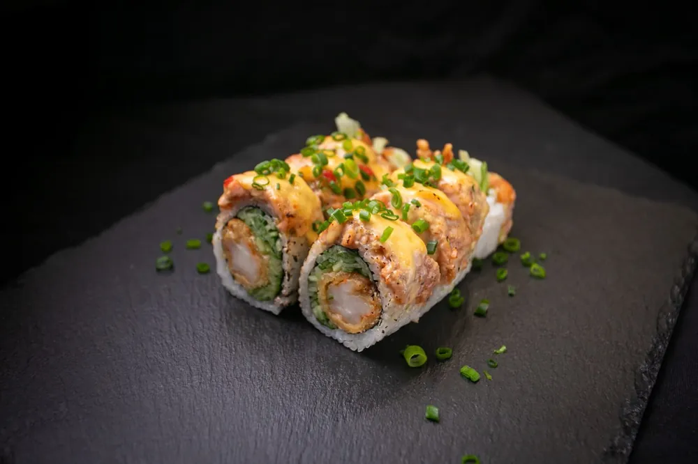 Osaka Roll sushi Zlota Sakura Warszawa