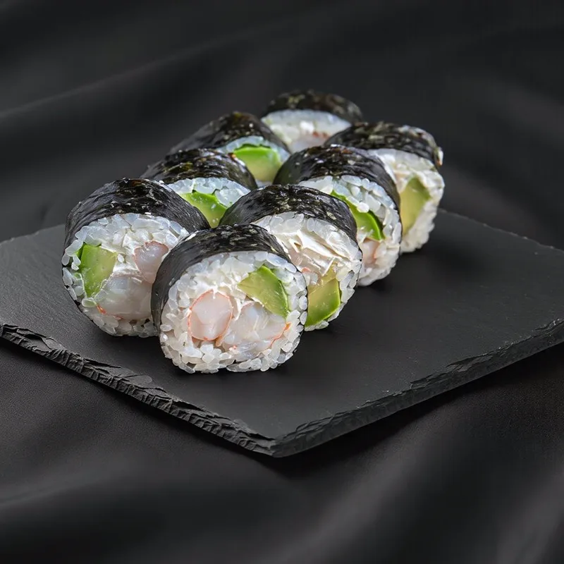 Futoroll z krewetką sushi Zlota Sakura Warszawa