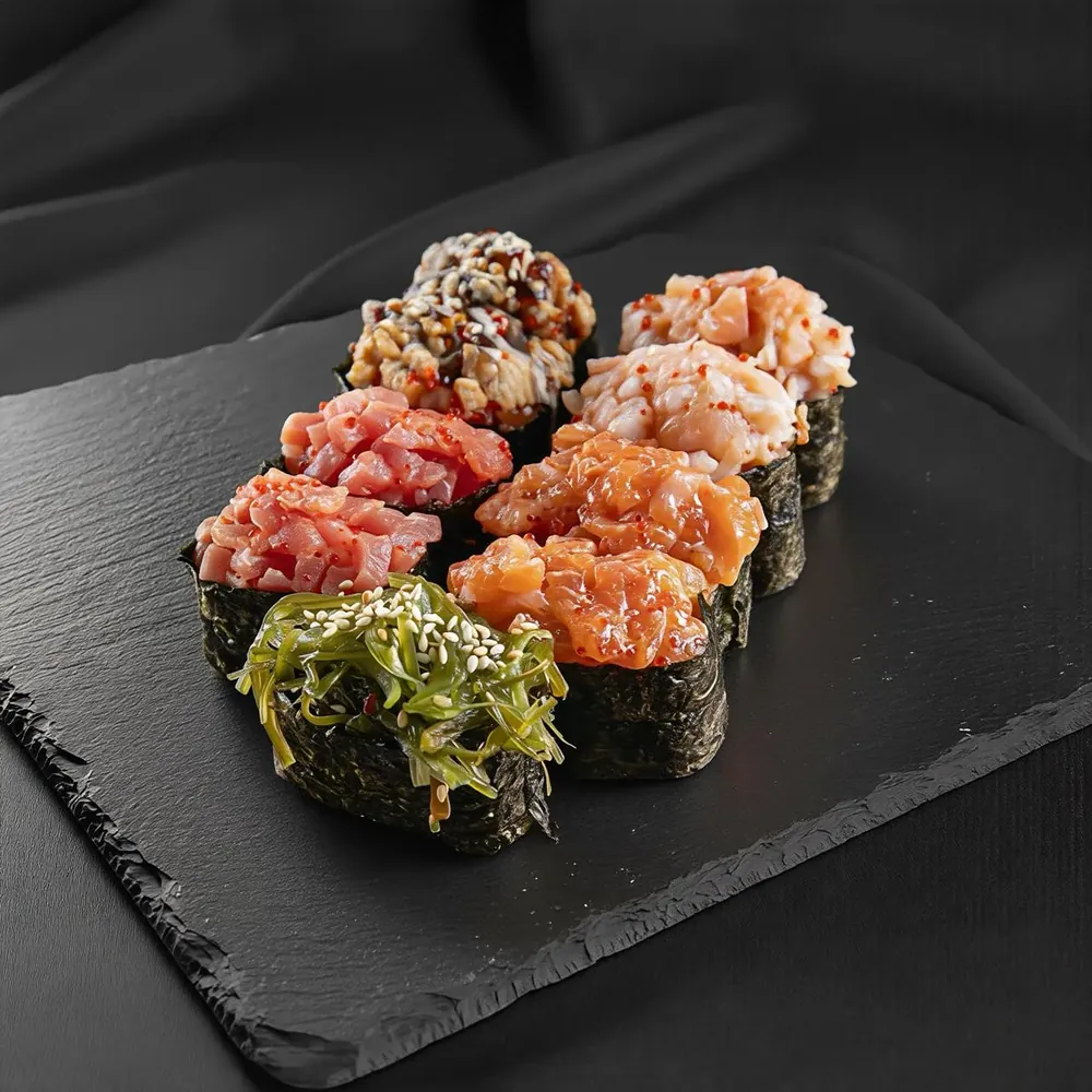 Gunkan sushi Zlota Sakura Warszawa